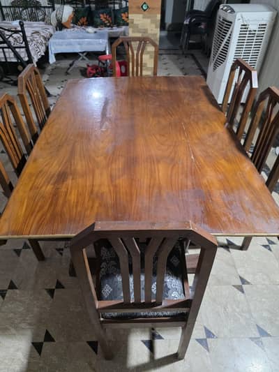 Dinning table with 6 chairs