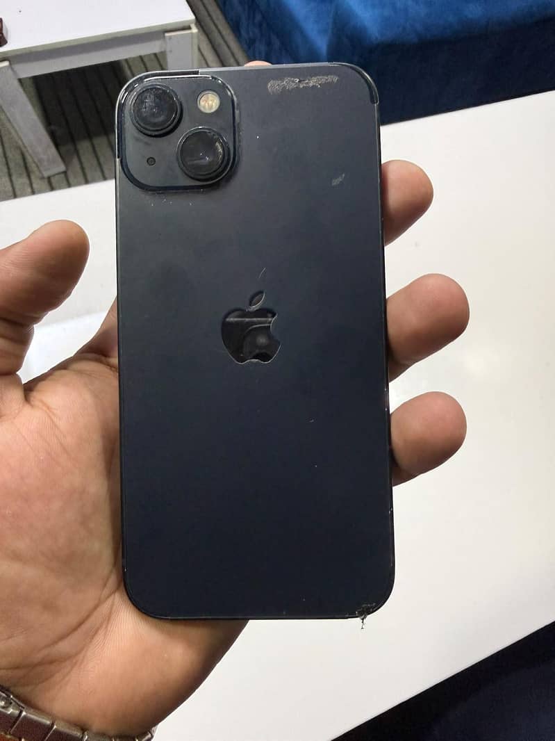 Apple iPhone 13 0