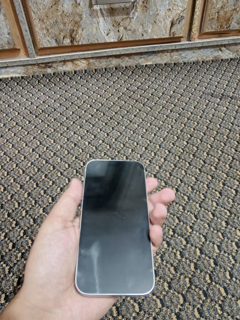 Apple iPhone 14 Pro 3
