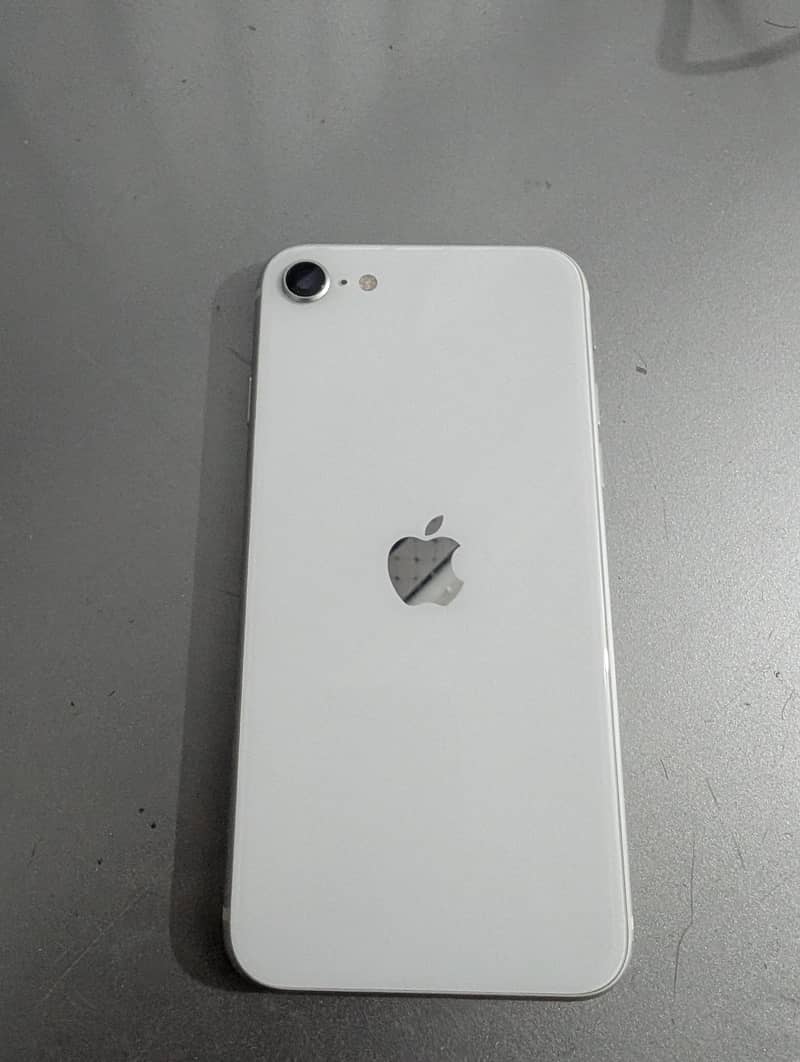 Apple iPhone SE 0