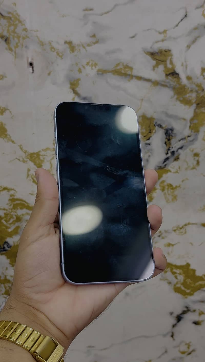 Apple iPhone 14 iCloud 1