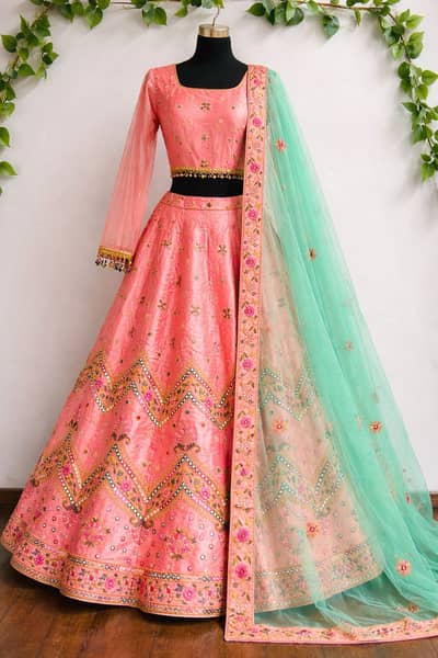 Pre-Loved Women’s Clothes – Good Condition