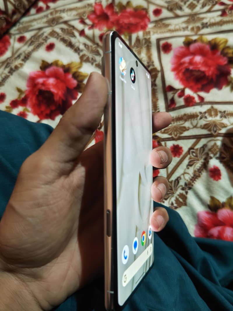 Google Pixel 7 Pro 4
