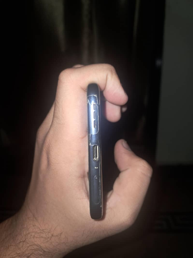 Tecno 40 pro plus 6