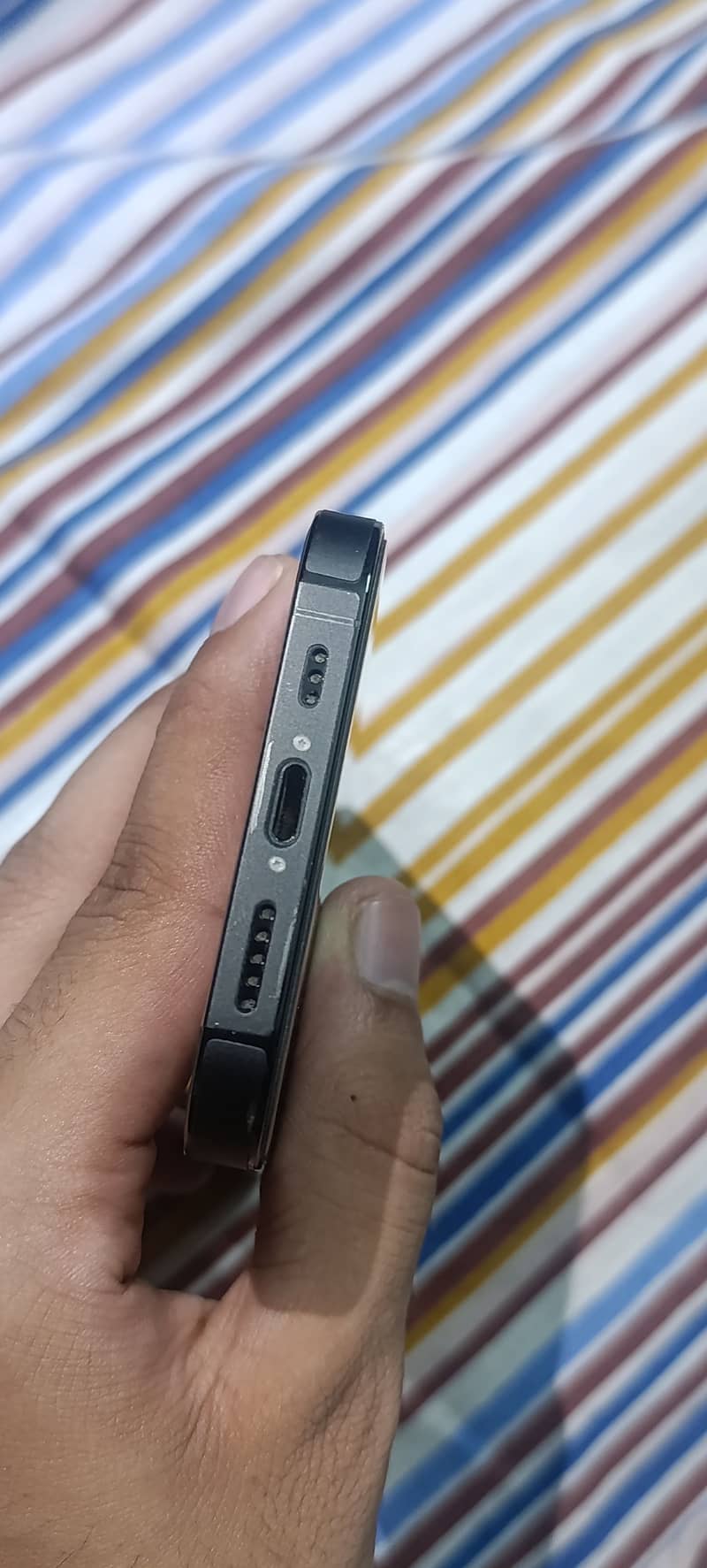 Apple iPhone 14 Pro 2