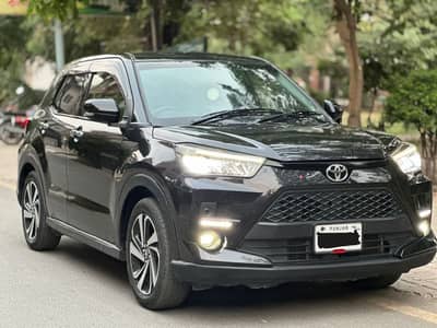 Toyota Raize 2021 Z SENSING TOP OF THE LINE VARIANT