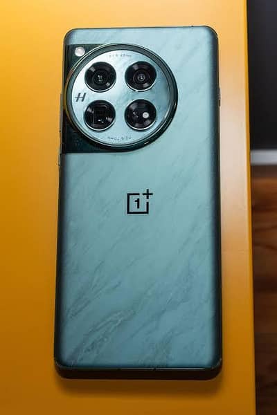 OnePlus 12 official PTA Approved Dule Sim 16+12/512 Condition 10by10