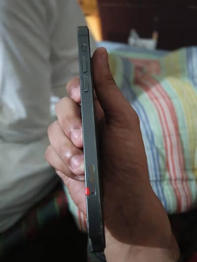 I am saling I phone 12 pro
