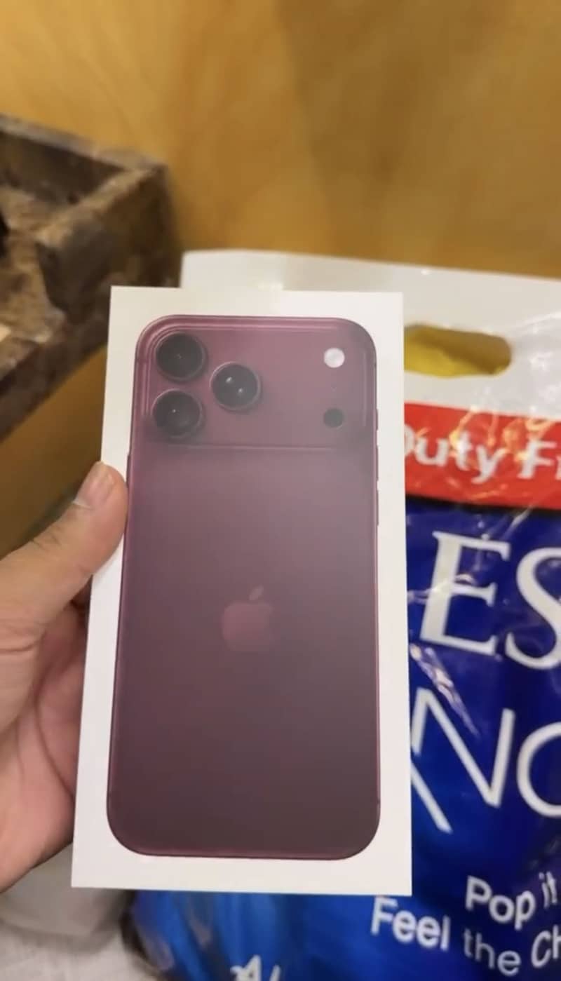Apple iPhone 18 Pro Max 0