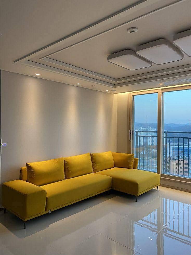 Noman sofa maker. 4