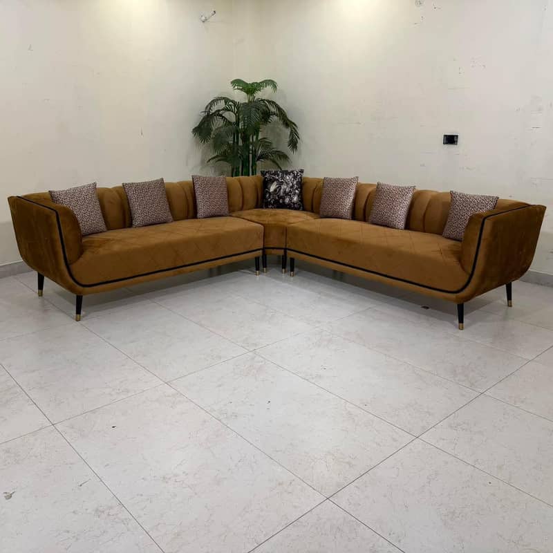 Noman sofa maker. 9