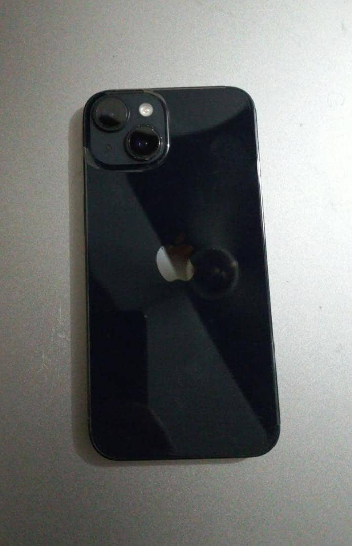 Apple iPhone 14 4