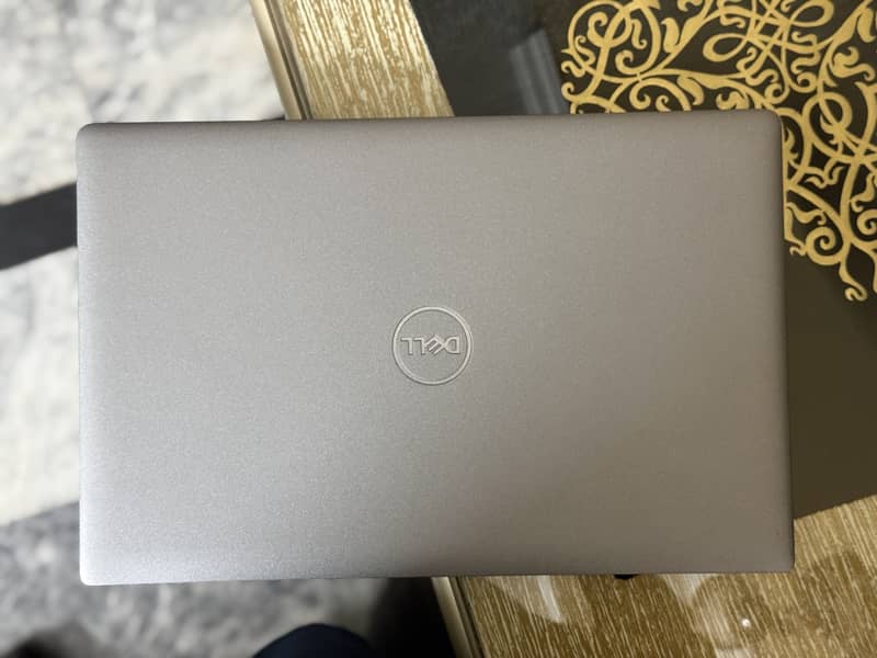Dell Precision 3560 6