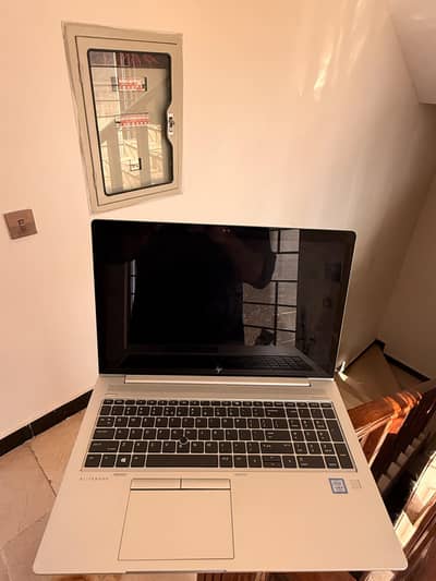 HP EliteBook 850 G5 | i5 7th Gen | 8GB RAM | 256GB M. 2 | 15