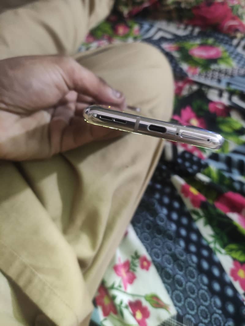 One Plus 8 6
