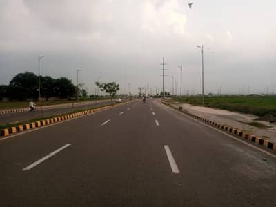 6.5 Marla plot for sale in DHA - Block B, Town Lahore