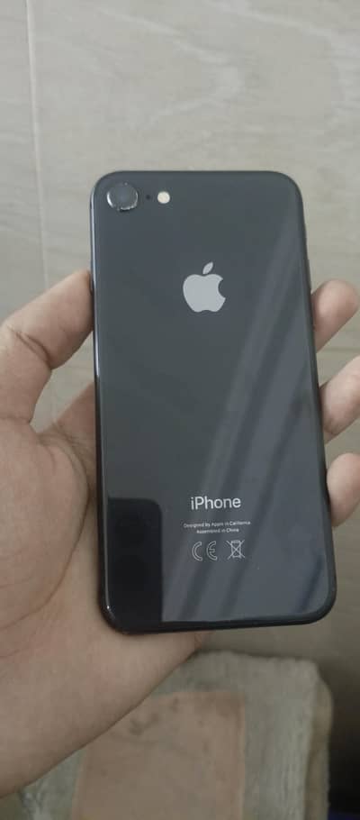 Apple iPhone 8
