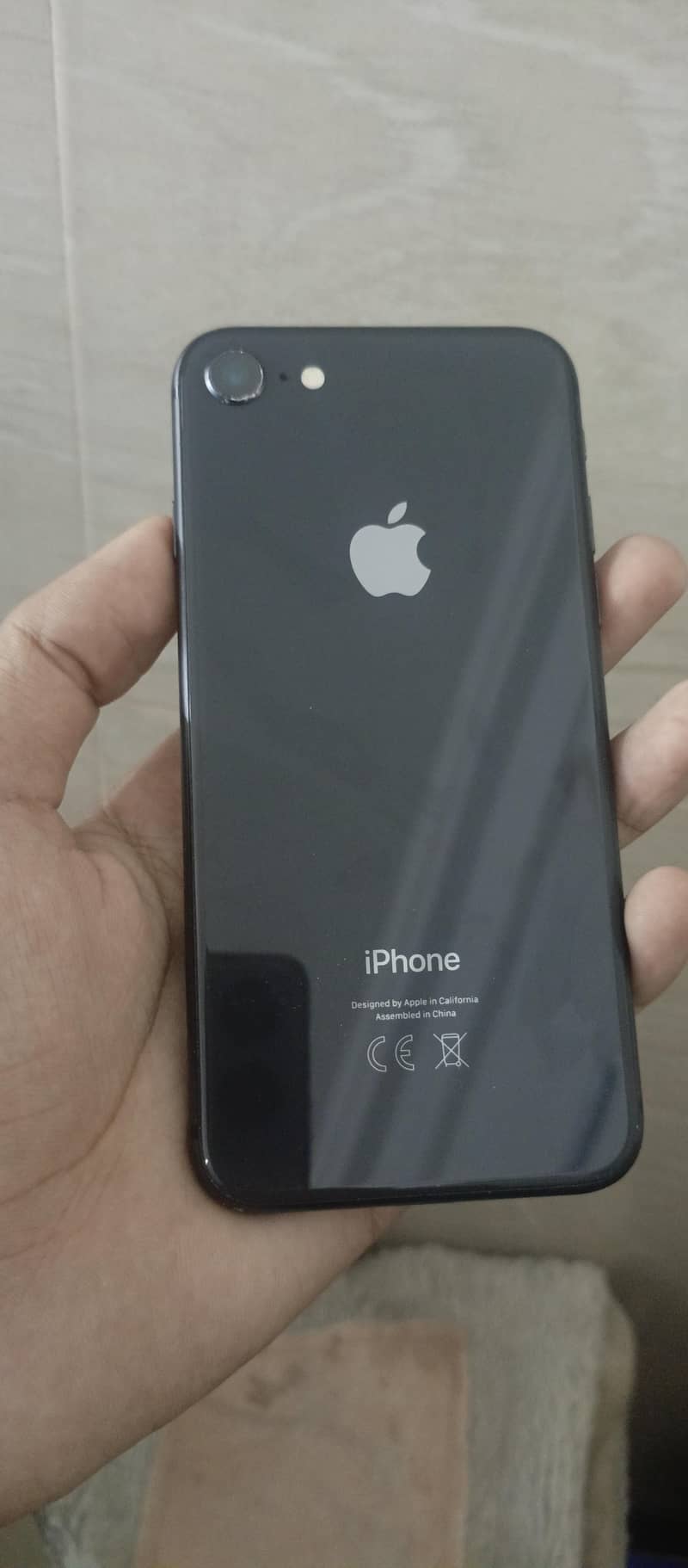 Apple iPhone 8 0