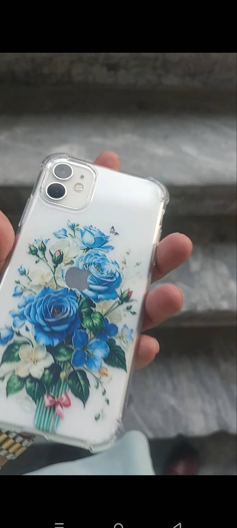 Apple iPhone 11 0