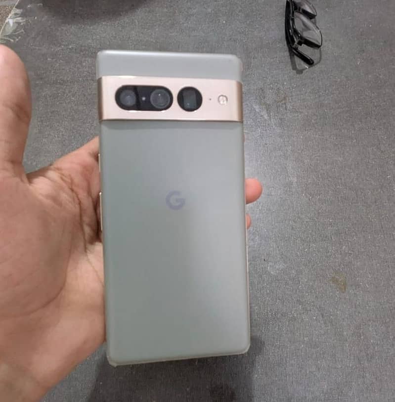 Google Pixel 7 Pro 0