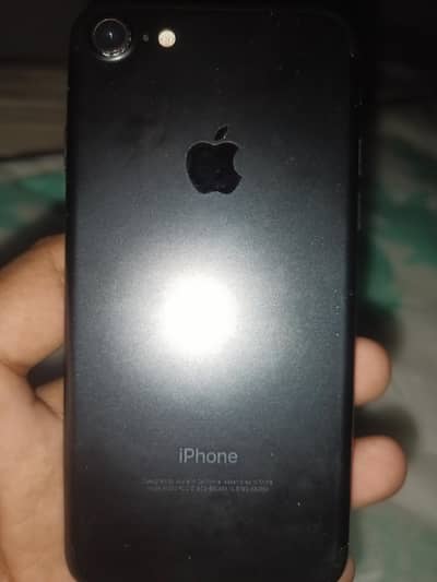 Apple iPhone 7