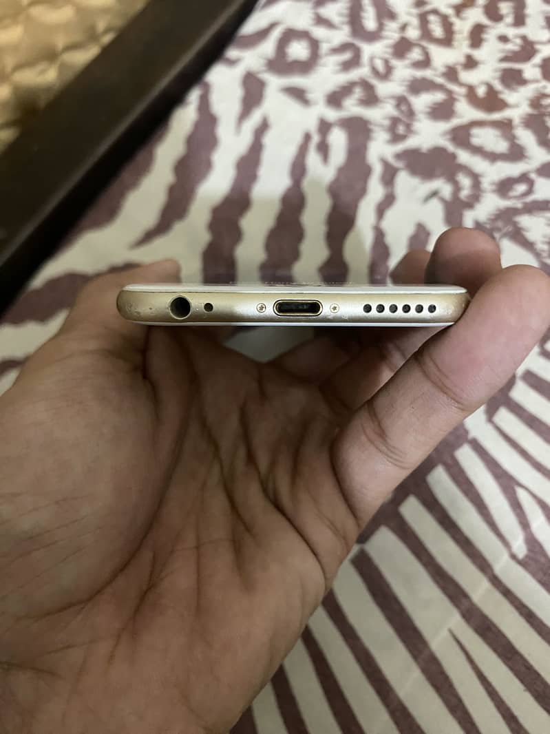 Apple iPhone 6 1