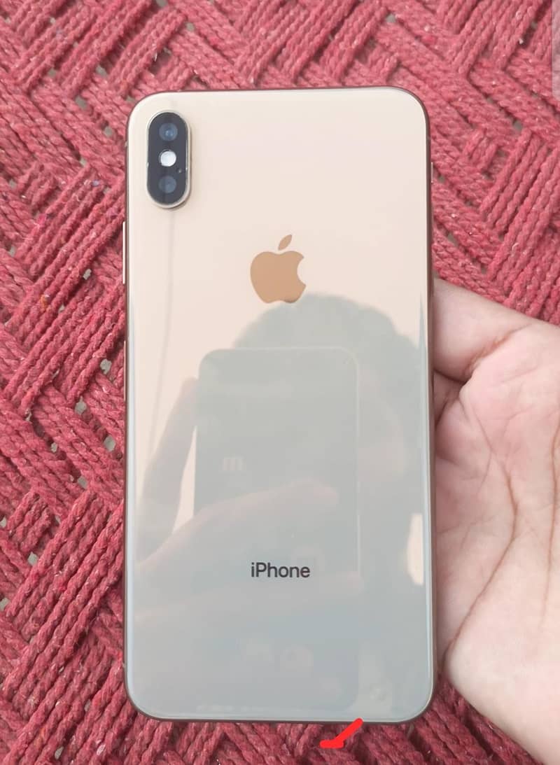 Apple iPhone XS Max 1