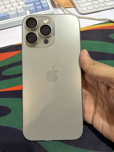 iPhone 16 Pro Max JV 98% BH