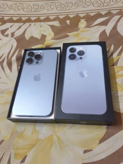 13 PRO 256GB SEALED PTA DUAL PYSICUAL WITH BOX