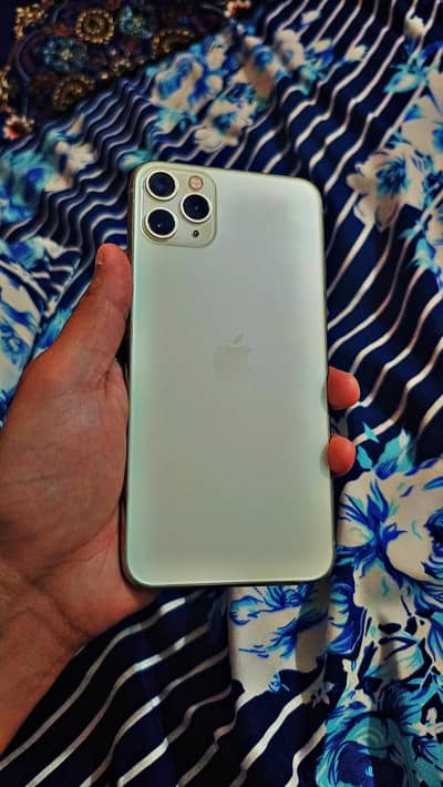 Apple iPhone 11 Pro Max 256gb face id khrab hai