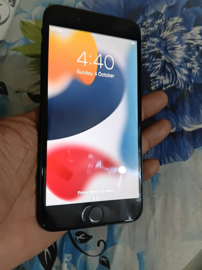 Apple iPhone 7plus 0