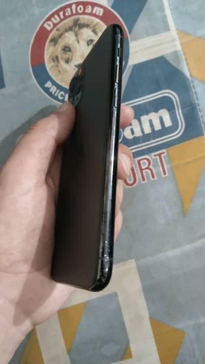 Apple iPhone 11 Pro