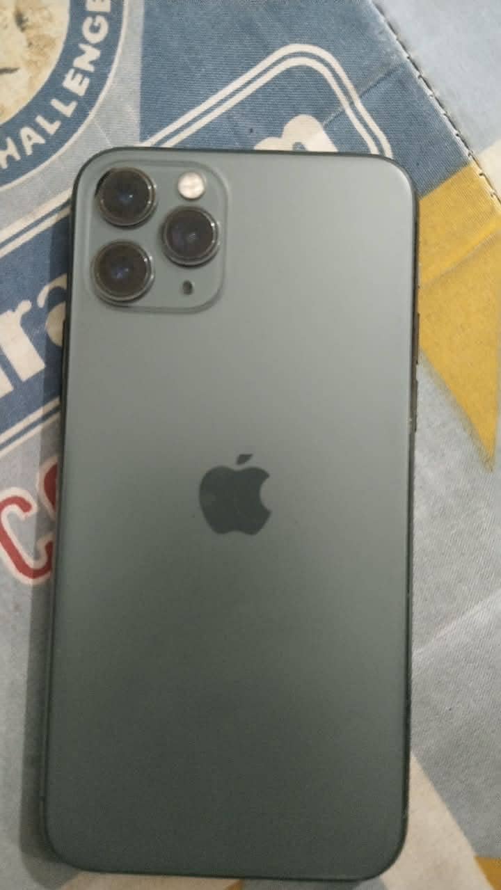 Apple iPhone 11 Pro 1