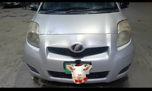 Toyota Vitz 2010