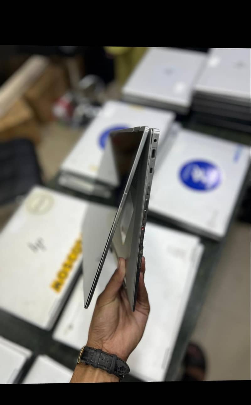 Stylish chrome book 1