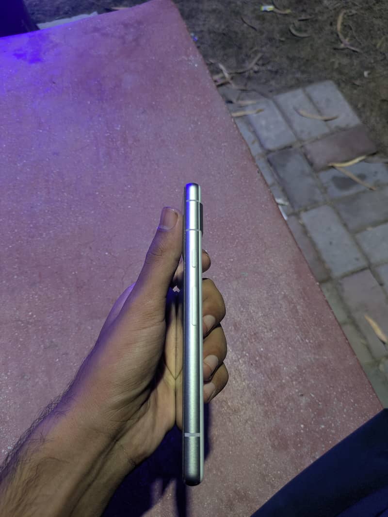 Google Pixel 7a 1