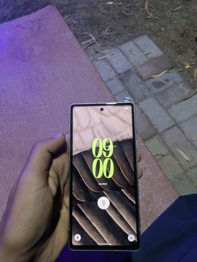 Google Pixel 7a 5