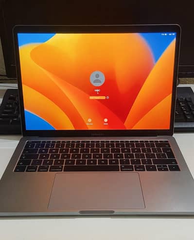 MacBook Pro 13" 2017 | 16GB RAM | 256GB SSD | Core i5