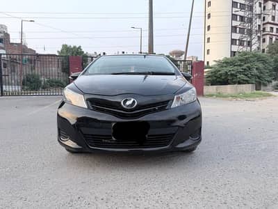 Toyota Vitz 2013