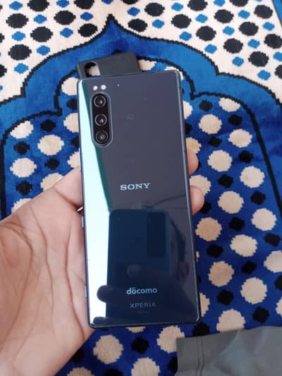 Sony Xperia 5 Non pta 5800 tax