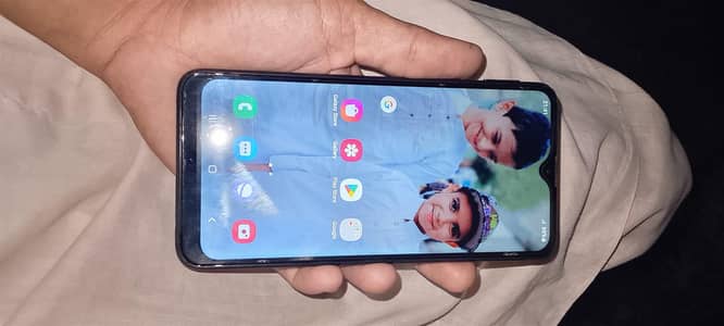 Samsung Mobile A10S 2gb 32gb