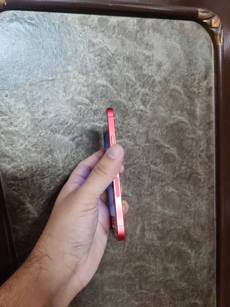 iPhone 12 5