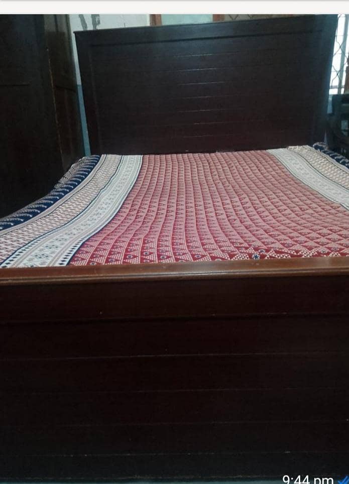 Double bed withmatress 3