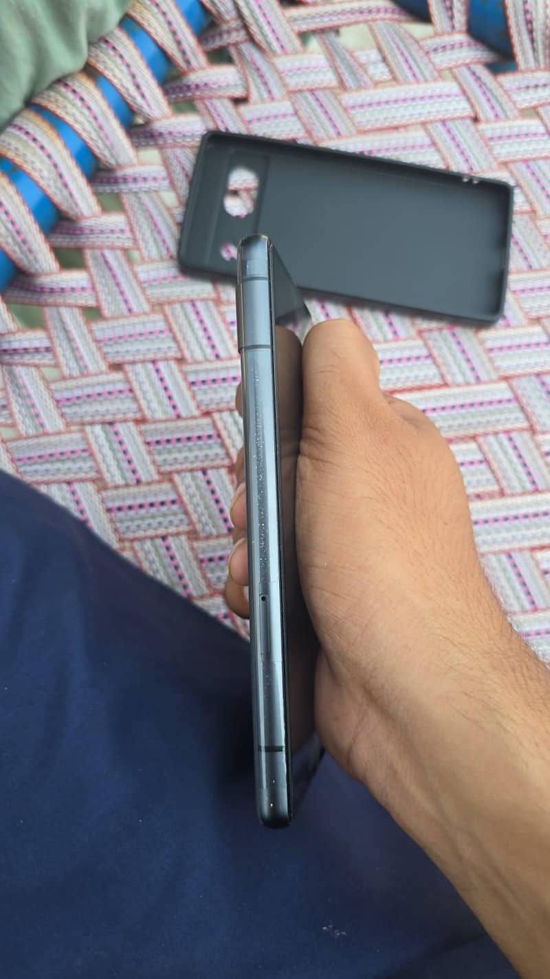 Google Pixel 7a 6