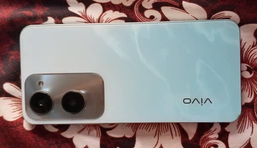 Vivo Y18