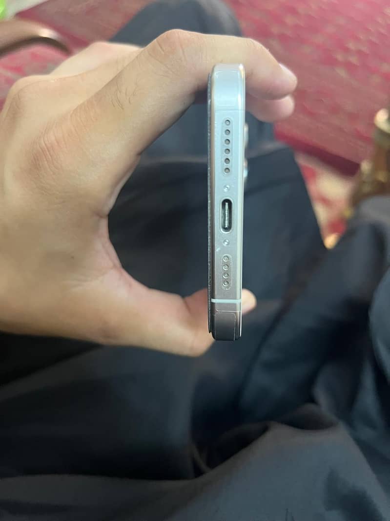 iphone 15 pro max 0