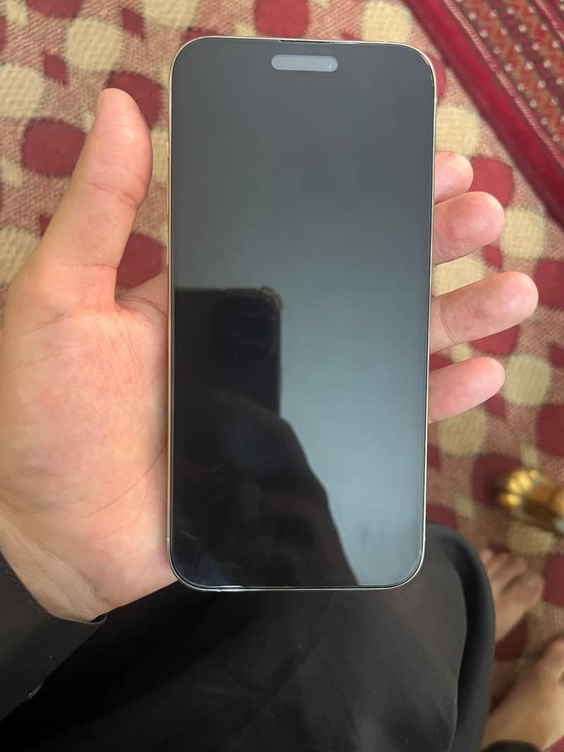 iphone 15 pro max 1