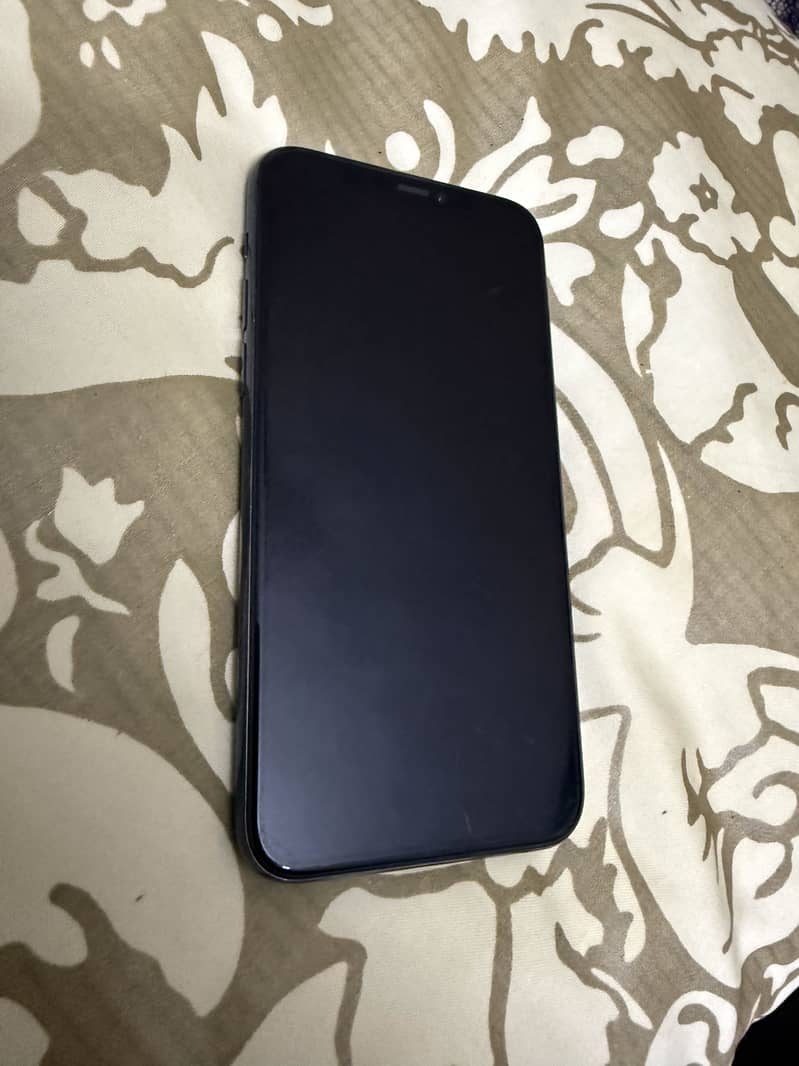 Apple iPhone 11 Pro 1