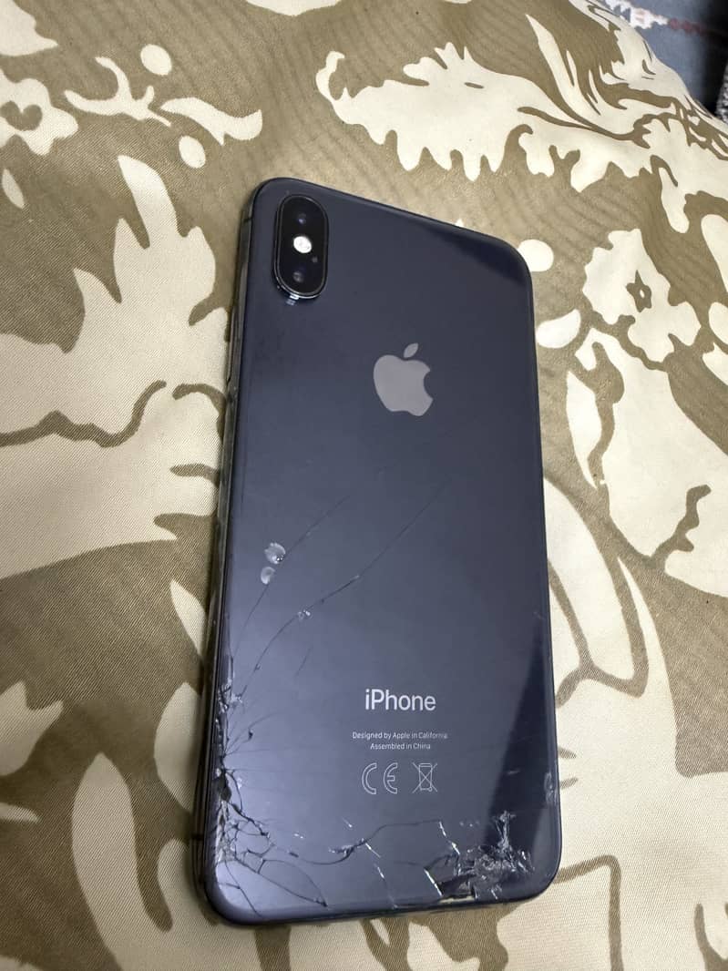 Apple iPhone XS 0