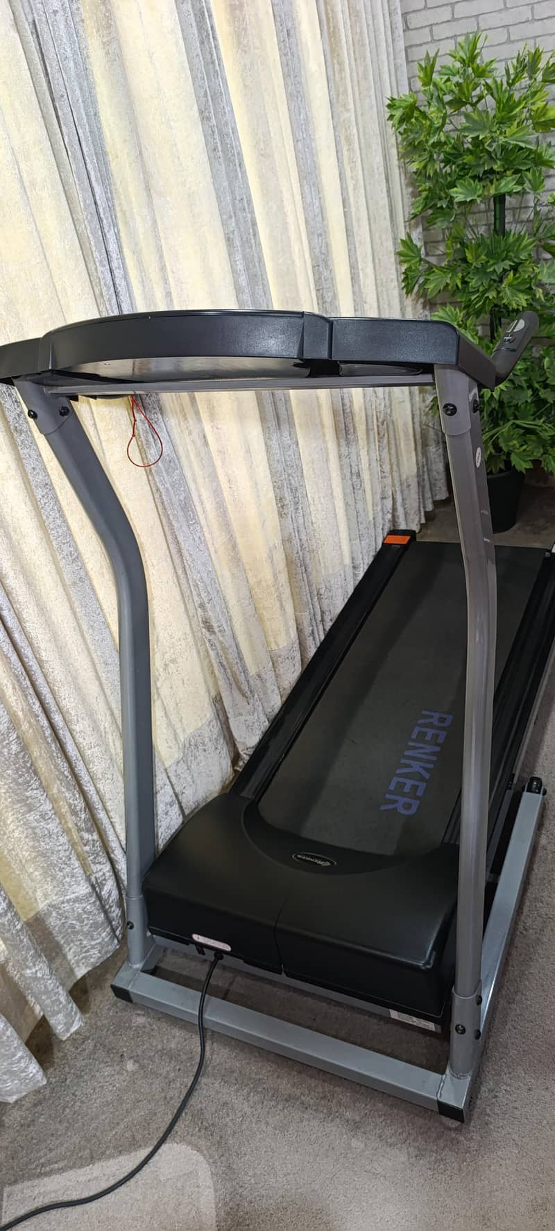 Renker treadmill 2